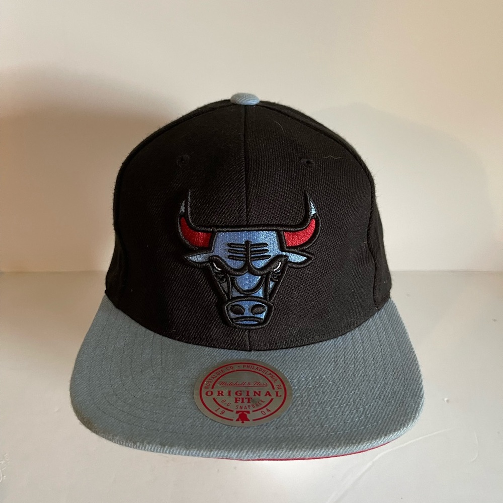 Mitchell & Ness Original Fit OG SnapBack Hat Chicago bulls